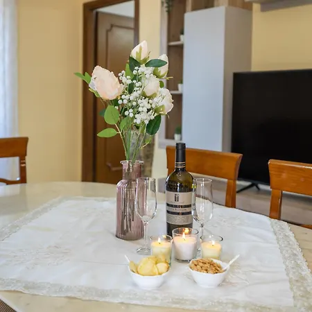 Appartement Casagiulia - Relaxterrace 4min Walk Station