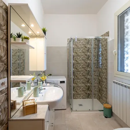 Casagiulia - Relaxterrace 4min Walk Station Appartement *