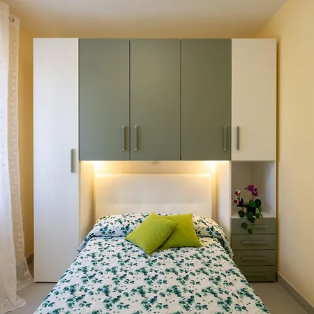 Casagiulia - Relaxterrace 4min Walk Station Appartement Colonna