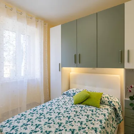 Casagiulia - Relaxterrace 4min Walk Station Appartement