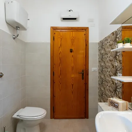 Casagiulia - Relaxterrace 4min Walk Station Appartement Colonna