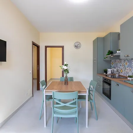 Casagiulia - Relaxterrace 4min Walk Station *