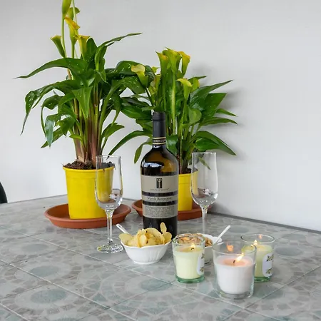 Appartement Casagiulia - Relaxterrace 4min Walk Station *