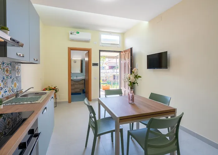 Апартаменты Casagiulia - Relaxterrace 4Min Walk Station Колонна