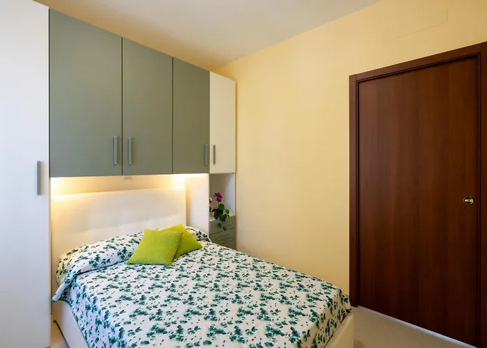 Casagiulia - Relaxterrace 4Min Walk Station * Колонна