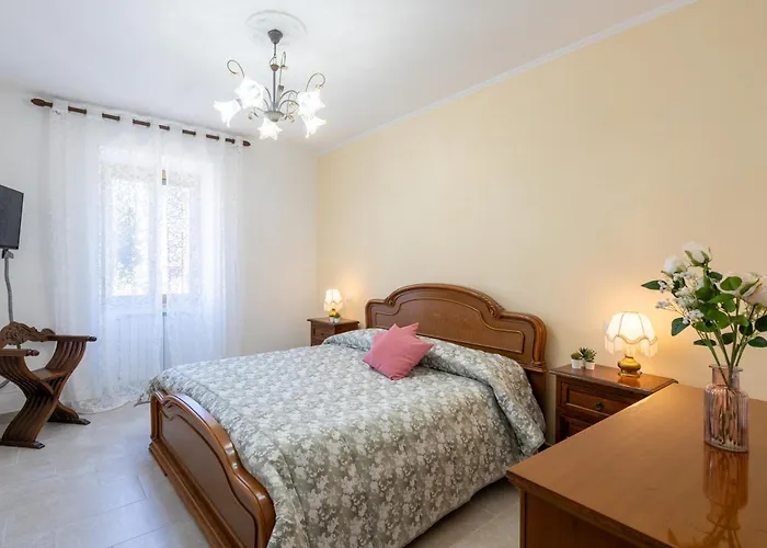 Casagiulia - Relaxterrace 4Min Walk Station * Колонна