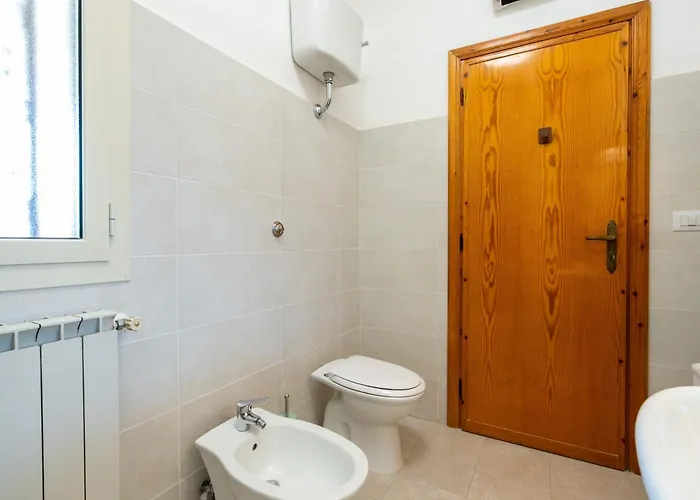 Апартаменты Casagiulia - Relaxterrace 4Min Walk Station *